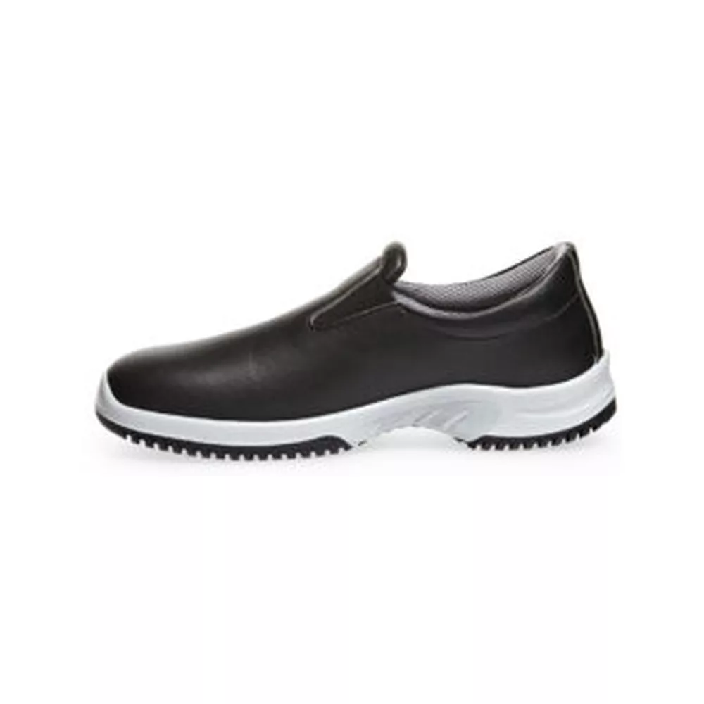slipon_black_2_1000x1000_RECROP